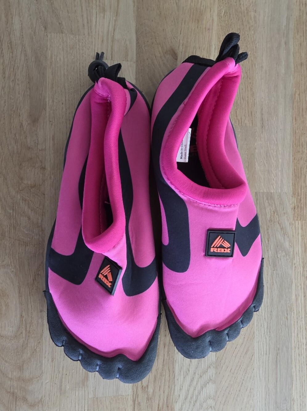 RBX Girls Pink and Black Aqua Socks Slip-On Water Shoes Sz Large 2/3 EUC